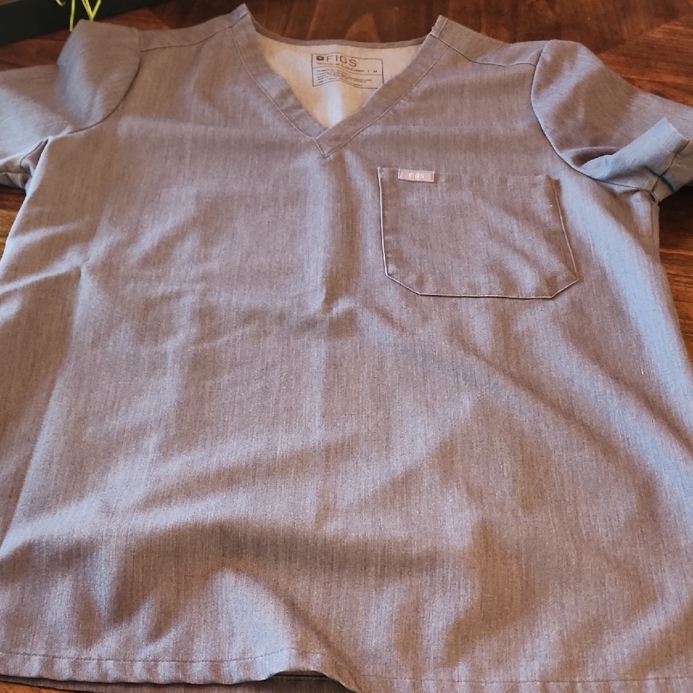 Figs Graphite V-Neck Scrub Top